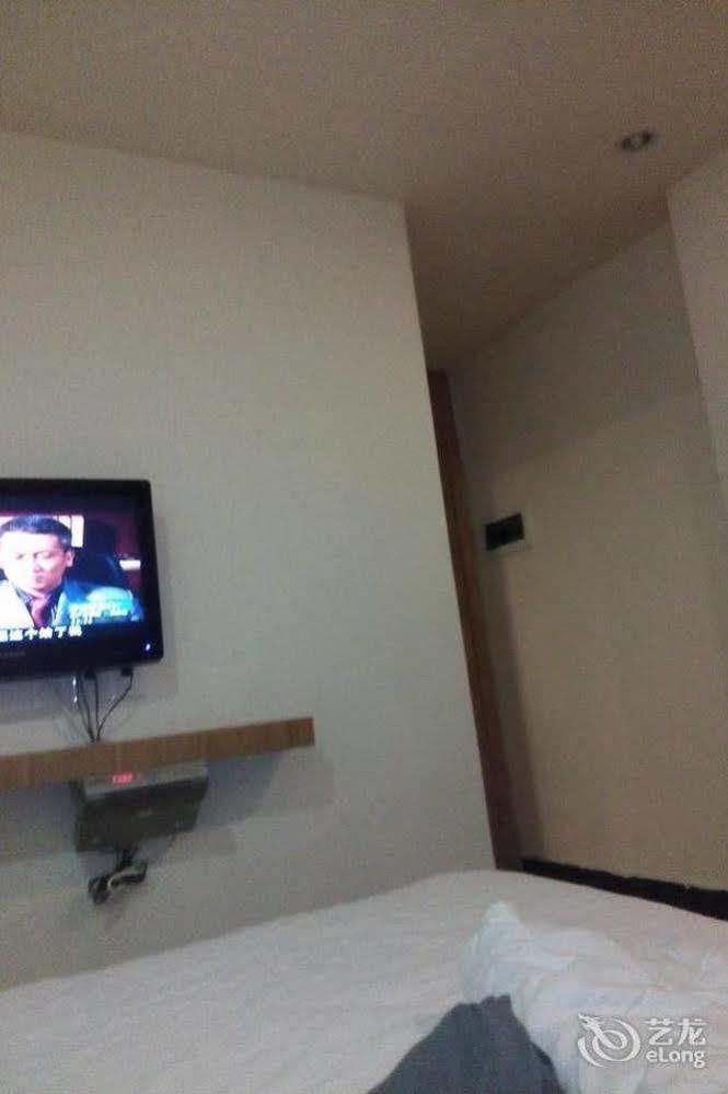 Loft Inn Qingyuan Lianjiang Road Branch Qingyuan (Guangdong) Esterno foto